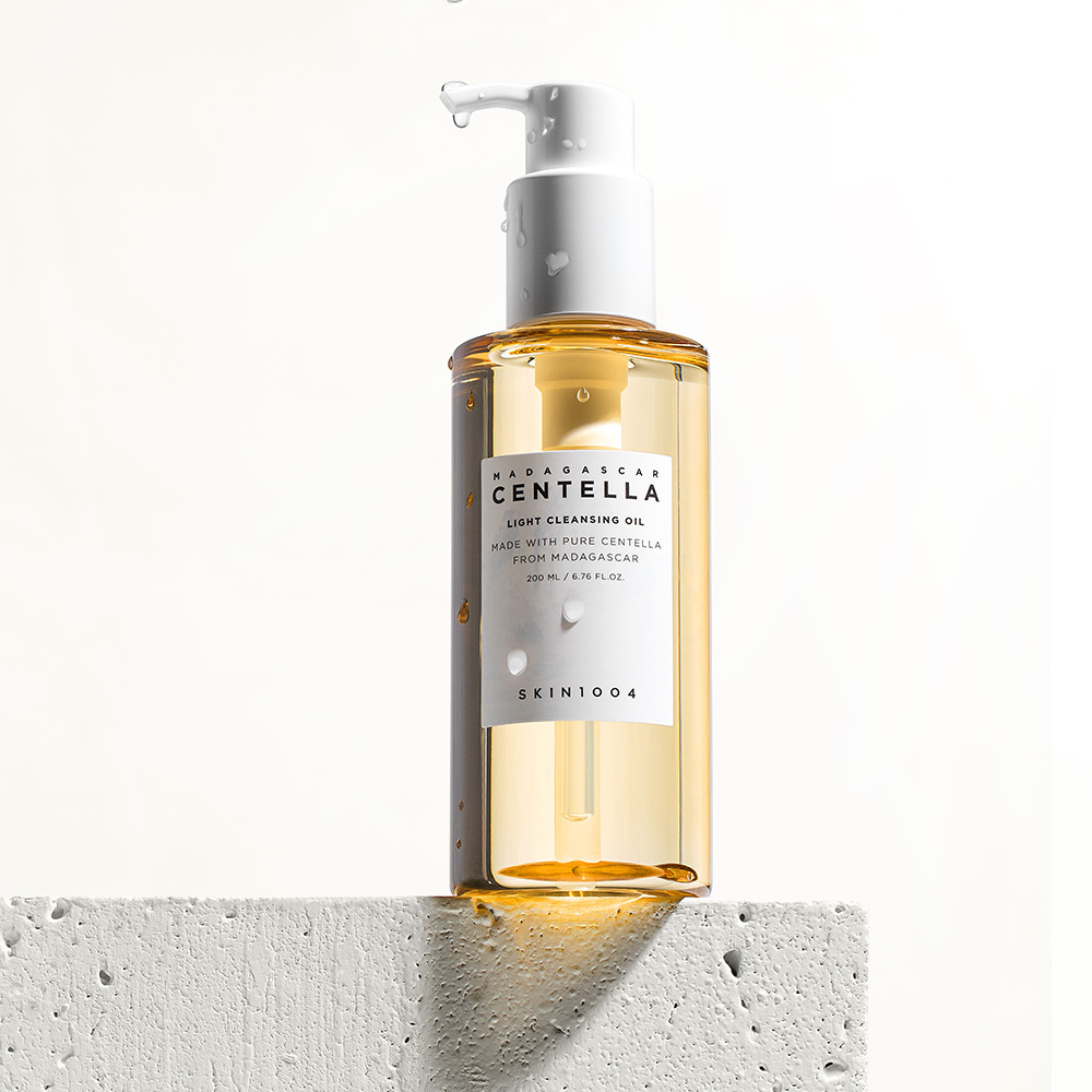 Skin1004- Madagascar Centella Light Cleansing Oil